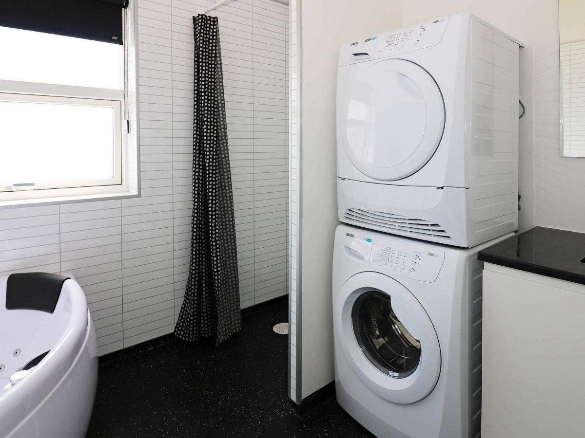 8 Person Holiday Home In Hadsund Екстериор снимка