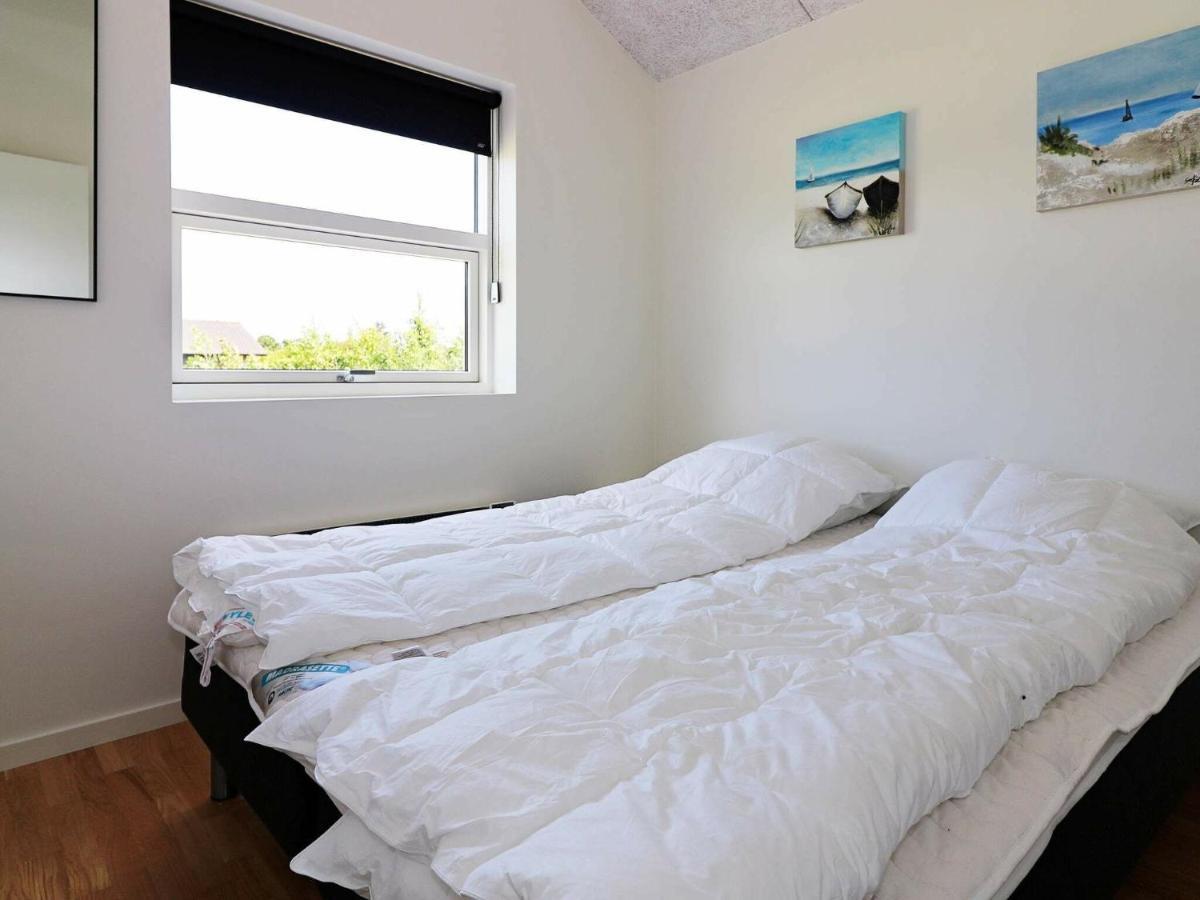 8 Person Holiday Home In Hadsund Екстериор снимка